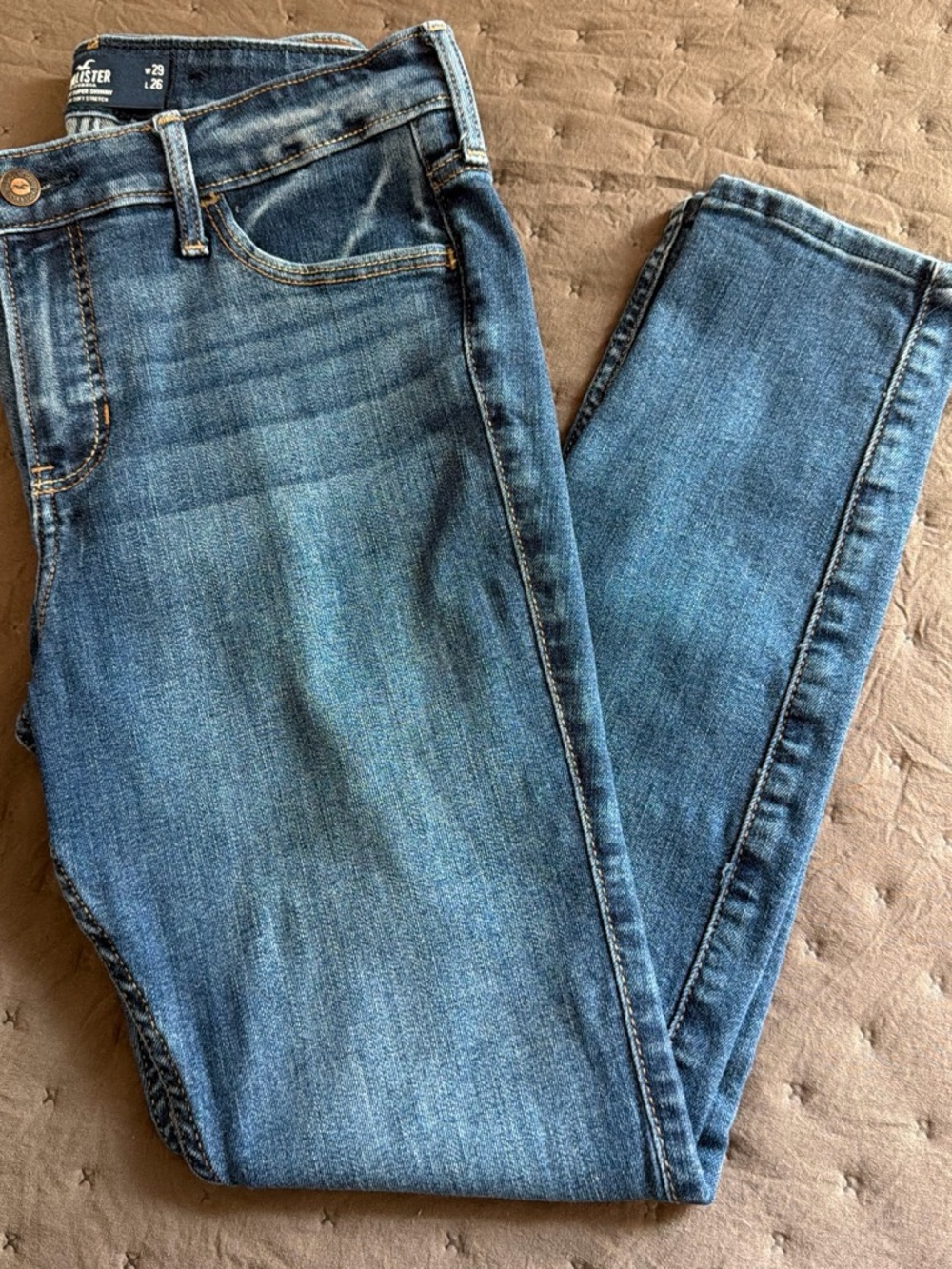 Hollister Women's Classic Washed Blue Skinny Jeans